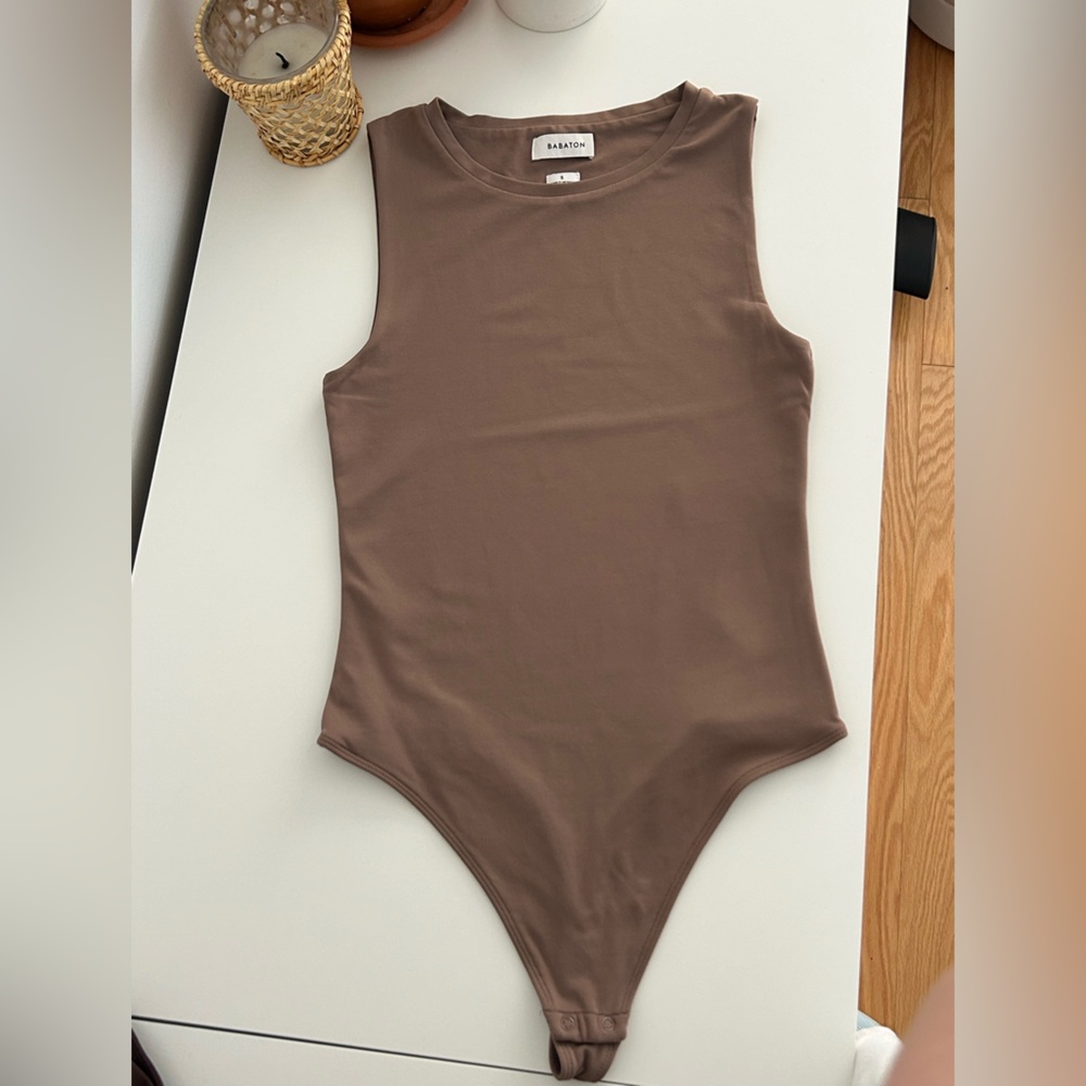 Babaton Contour Muscle Bodysuit in Deep Taupe size small